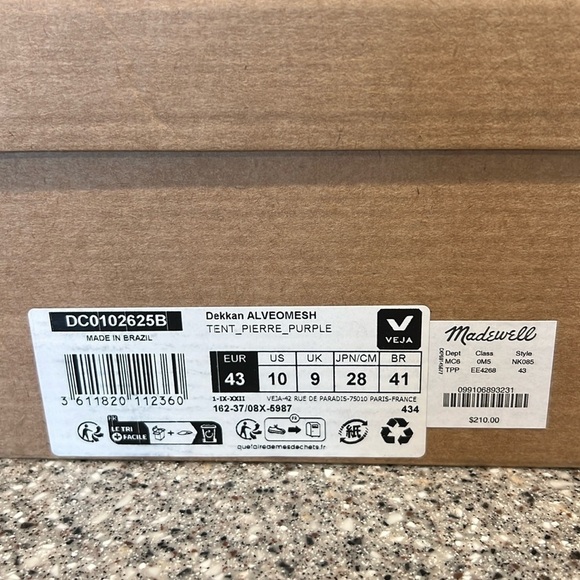 VEJA DEKKAN ALVEOMESH SNEAKERS PIERRE SIZE 10 US NEW IN BOX - Picture 10 of 10